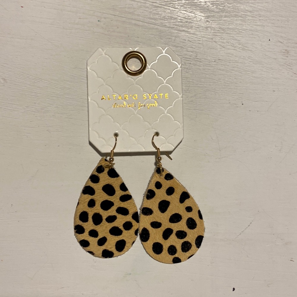 NWT Altar’d State leopard fuzzy earrings